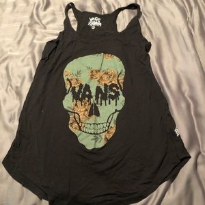 Skull tank